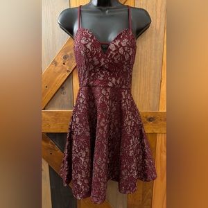 Speechless - short dress with straps, 
burgundy & rose gold floral lace, size 3